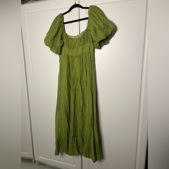 Showpo Roshina Puff Sleeve Midi Dress - Picture 11 of 12
